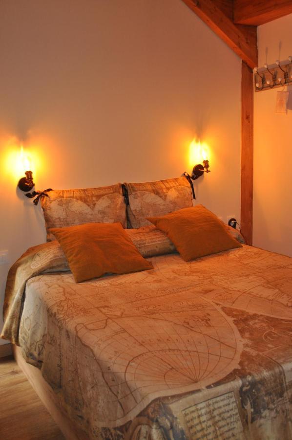 El Rincon Secreto De Gredos Especializada En Celiaquia Y Diabetes Y Jacuzzi Guest House Tormellas Bagian luar foto